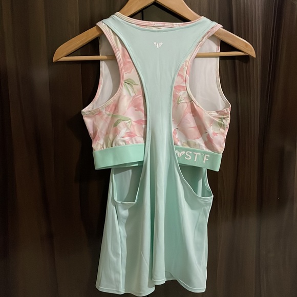 Just F Tank top with padded sports bra by Jacqueline Fernandez. - Picture 4 of 7